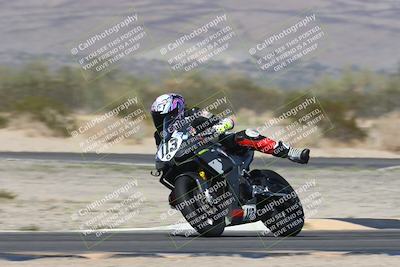 media/Nov-01-2025-CVMA (Sat) [[fc0f7531b8]]/Race 7-Formula Twins-Formula 40 UL/